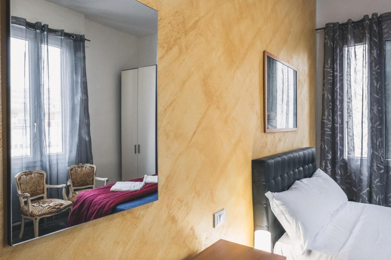 Bulldog Station Apartments With Private Wc, Ac, Tv Mestre Extérieur photo